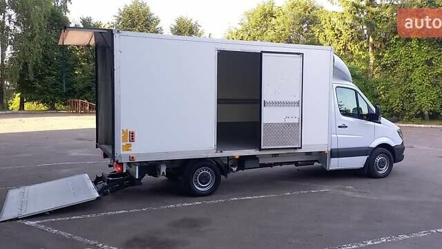 Мерседес Sprinter, объемом двигателя 2.2 л и пробегом 255 тыс. км за 19900 $, фото 6 на Automoto.ua