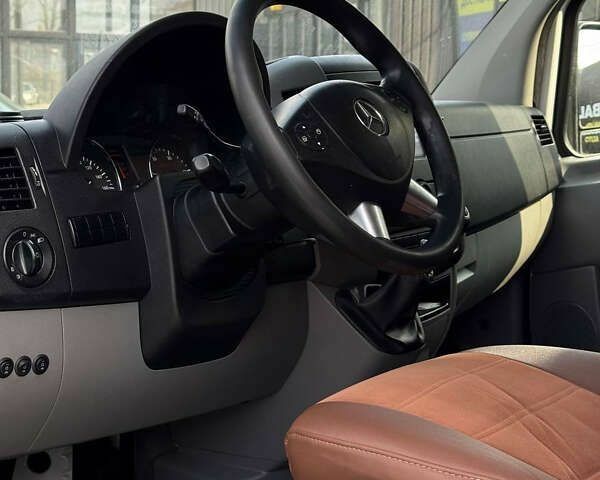 Мерседес Sprinter, об'ємом двигуна 2.2 л та пробігом 680 тис. км за 22500 $, фото 4 на Automoto.ua