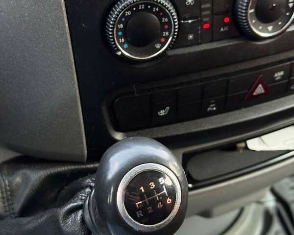 Мерседес Sprinter, об'ємом двигуна 2.2 л та пробігом 680 тис. км за 22500 $, фото 7 на Automoto.ua