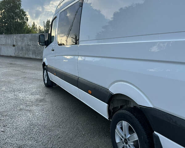 Мерседес Sprinter, объемом двигателя 3 л и пробегом 316 тыс. км за 30000 $, фото 8 на Automoto.ua