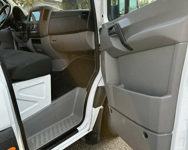 Мерседес Sprinter, объемом двигателя 3 л и пробегом 316 тыс. км за 30000 $, фото 38 на Automoto.ua