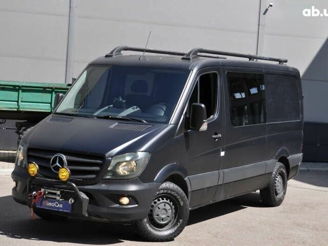 Мерседес Sprinter, объемом двигателя 2.1 л и пробегом 238 тыс. км за 17500 $, фото 2 на Automoto.ua