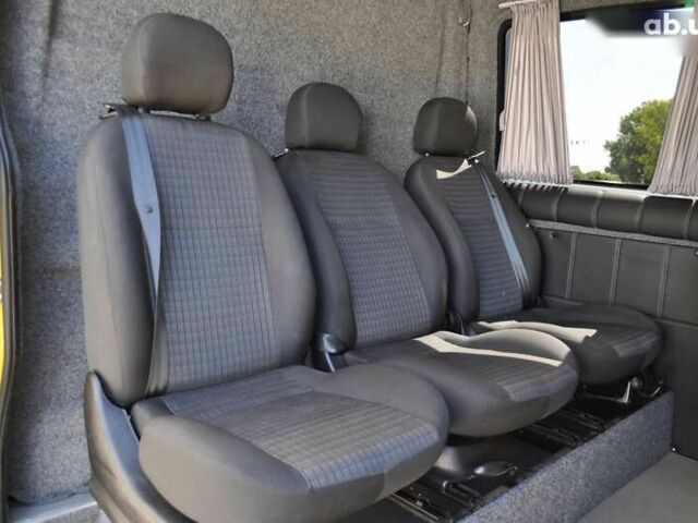Мерседес Sprinter, объемом двигателя 2.1 л и пробегом 238 тыс. км за 17500 $, фото 24 на Automoto.ua