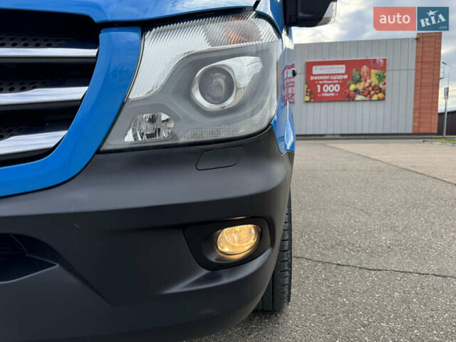 Мерседес Sprinter, объемом двигателя 0 л и пробегом 355 тыс. км за 35500 $, фото 11 на Automoto.ua