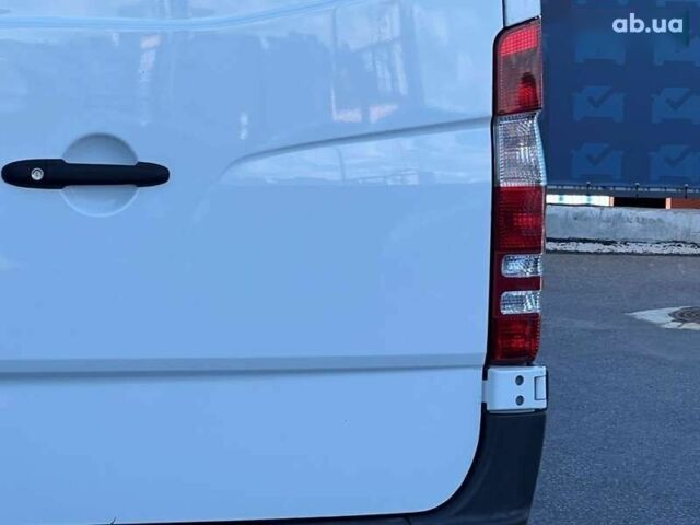 Мерседес Sprinter, объемом двигателя 0 л и пробегом 226 тыс. км за 25500 $, фото 15 на Automoto.ua
