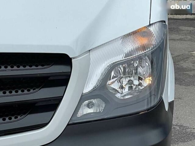 Мерседес Sprinter, объемом двигателя 2.2 л и пробегом 737 тыс. км за 25000 $, фото 10 на Automoto.ua