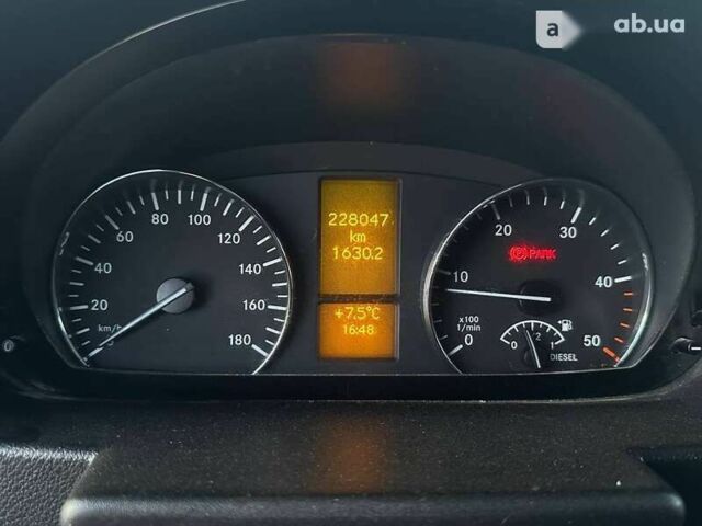 Мерседес Sprinter, об'ємом двигуна 2.2 л та пробігом 228 тис. км за 18500 $, фото 15 на Automoto.ua
