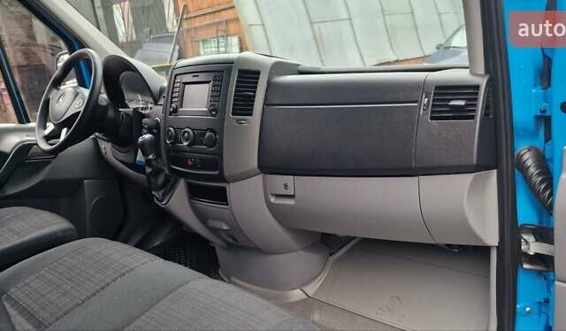 Мерседес Sprinter, объемом двигателя 3 л и пробегом 365 тыс. км за 31500 $, фото 28 на Automoto.ua