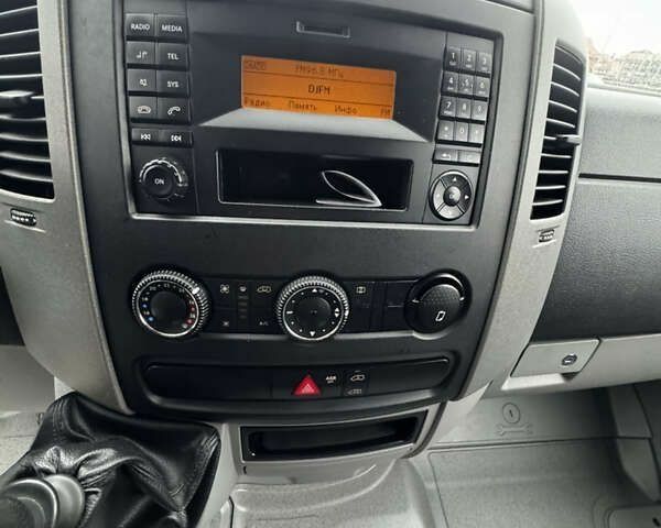 Мерседес Sprinter, об'ємом двигуна 0 л та пробігом 224 тис. км за 19900 $, фото 25 на Automoto.ua