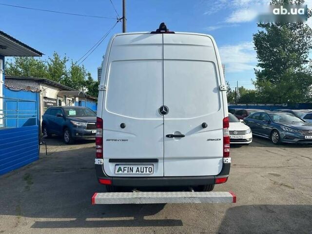 Мерседес Sprinter, объемом двигателя 0 л и пробегом 289 тыс. км за 18950 $, фото 6 на Automoto.ua