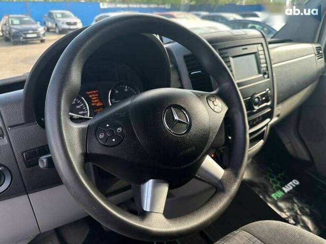 Мерседес Sprinter, объемом двигателя 0 л и пробегом 289 тыс. км за 19950 $, фото 19 на Automoto.ua