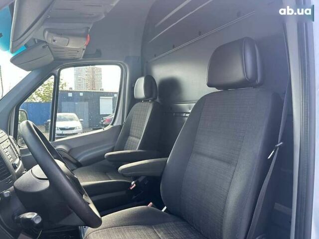Мерседес Sprinter, объемом двигателя 0 л и пробегом 289 тыс. км за 19950 $, фото 29 на Automoto.ua