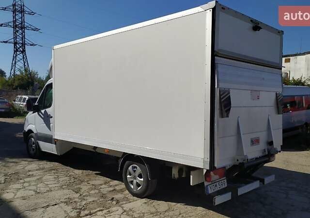 Мерседес Sprinter, объемом двигателя 2.2 л и пробегом 357 тыс. км за 21750 $, фото 1 на Automoto.ua