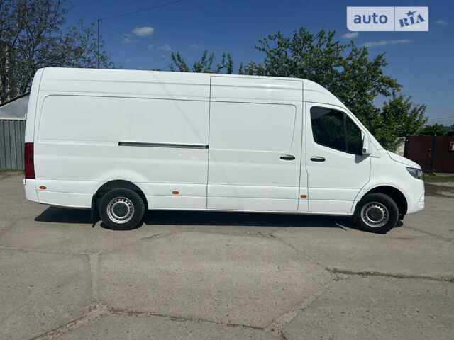 Мерседес Sprinter, объемом двигателя 2.2 л и пробегом 386 тыс. км за 23999 $, фото 9 на Automoto.ua