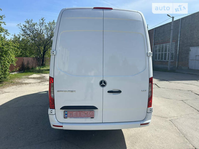 Мерседес Sprinter, объемом двигателя 2.2 л и пробегом 386 тыс. км за 23999 $, фото 8 на Automoto.ua