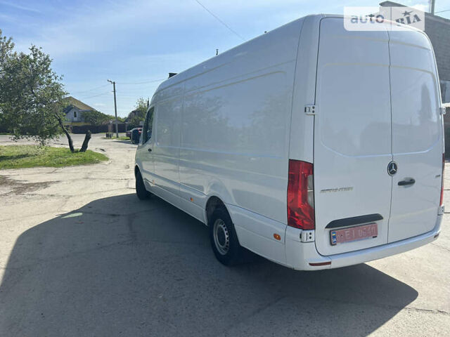 Мерседес Sprinter, объемом двигателя 2.2 л и пробегом 386 тыс. км за 23999 $, фото 3 на Automoto.ua