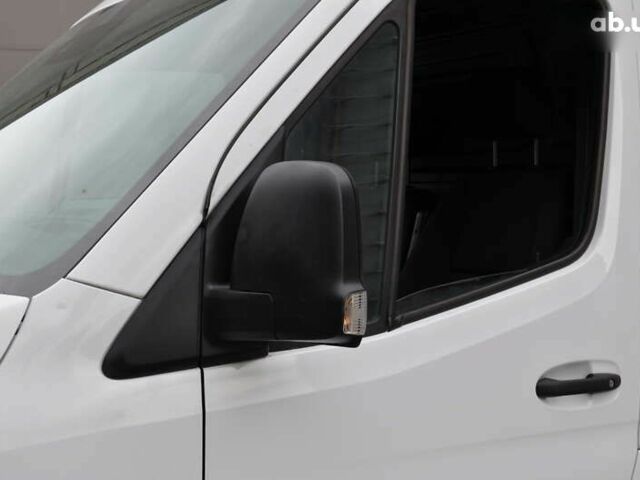 Мерседес Sprinter, объемом двигателя 2.1 л и пробегом 90 тыс. км за 37800 $, фото 13 на Automoto.ua