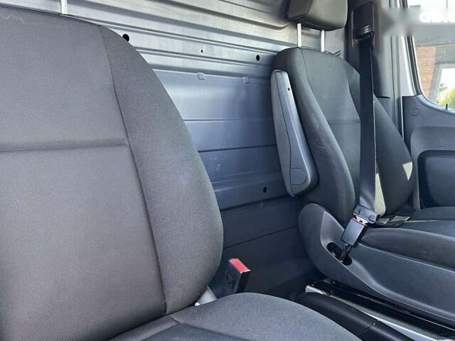 Мерседес Sprinter, объемом двигателя 2.1 л и пробегом 418 тыс. км за 36100 $, фото 22 на Automoto.ua