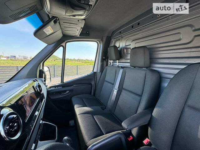 Мерседес Sprinter, объемом двигателя 0 л и пробегом 299 тыс. км за 26500 $, фото 32 на Automoto.ua