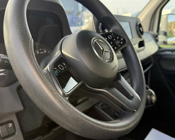 Мерседес Sprinter, объемом двигателя 0 л и пробегом 179 тыс. км за 32558 $, фото 14 на Automoto.ua