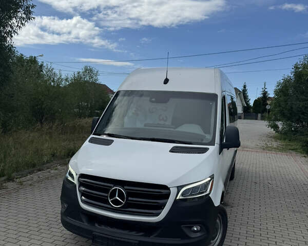 Мерседес Sprinter, объемом двигателя 3 л и пробегом 170 тыс. км за 37500 $, фото 3 на Automoto.ua