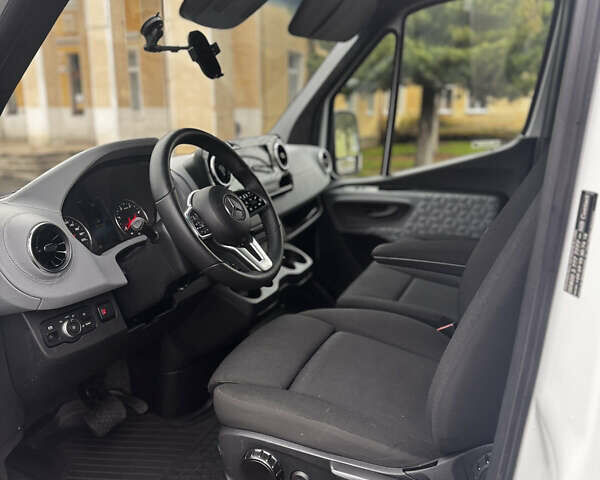 Мерседес Sprinter, объемом двигателя 3 л и пробегом 170 тыс. км за 37500 $, фото 15 на Automoto.ua