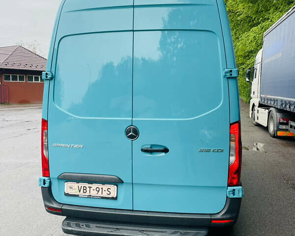 Мерседес Sprinter, об'ємом двигуна 2.2 л та пробігом 254 тис. км за 27500 $, фото 5 на Automoto.ua