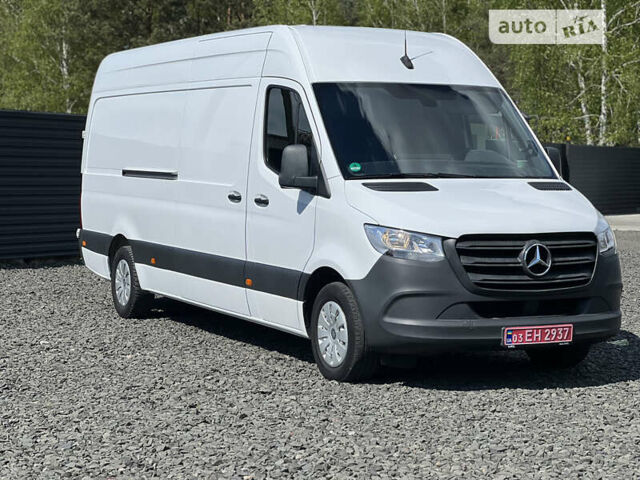 Мерседес Sprinter, объемом двигателя 2.2 л и пробегом 180 тыс. км за 27000 $, фото 2 на Automoto.ua