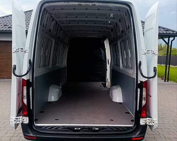 Мерседес Sprinter, объемом двигателя 2.14 л и пробегом 400 тыс. км за 31008 $, фото 28 на Automoto.ua