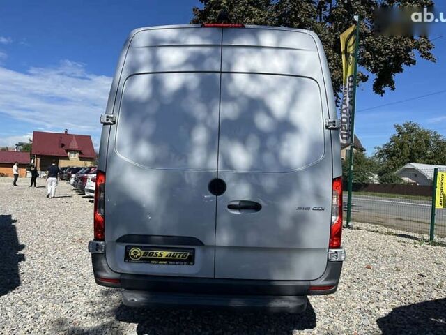 Мерседес Sprinter, объемом двигателя 2.1 л и пробегом 418 тыс. км за 36100 $, фото 3 на Automoto.ua