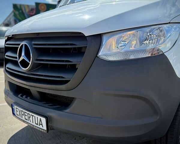 Мерседес Sprinter, объемом двигателя 2.2 л и пробегом 111 тыс. км за 34999 $, фото 8 на Automoto.ua