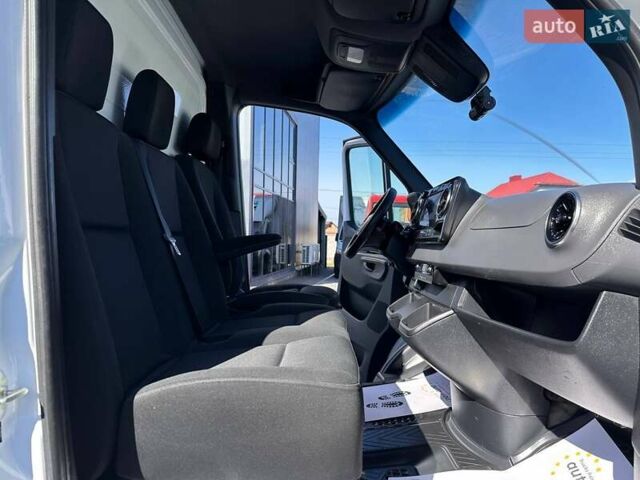Мерседес Sprinter, объемом двигателя 2.2 л и пробегом 169 тыс. км за 29900 $, фото 30 на Automoto.ua
