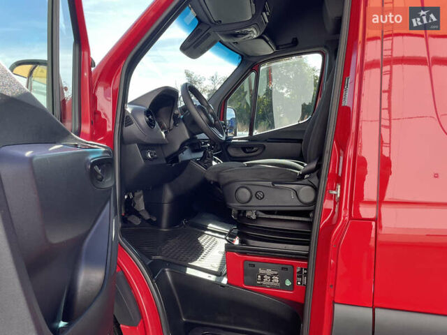 Мерседес Sprinter, объемом двигателя 2.14 л и пробегом 139 тыс. км за 33500 $, фото 19 на Automoto.ua