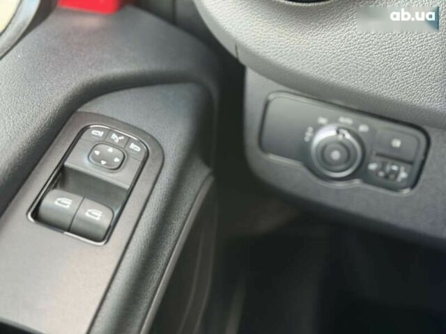 Мерседес Sprinter, объемом двигателя 0 л и пробегом 227 тыс. км за 28950 $, фото 15 на Automoto.ua