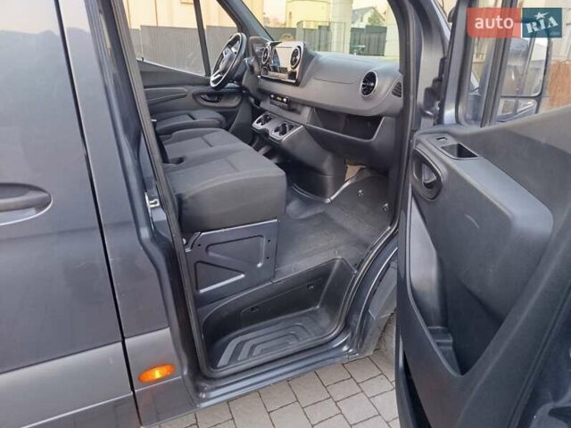 Мерседес Sprinter, объемом двигателя 2.99 л и пробегом 660 тыс. км за 29999 $, фото 31 на Automoto.ua