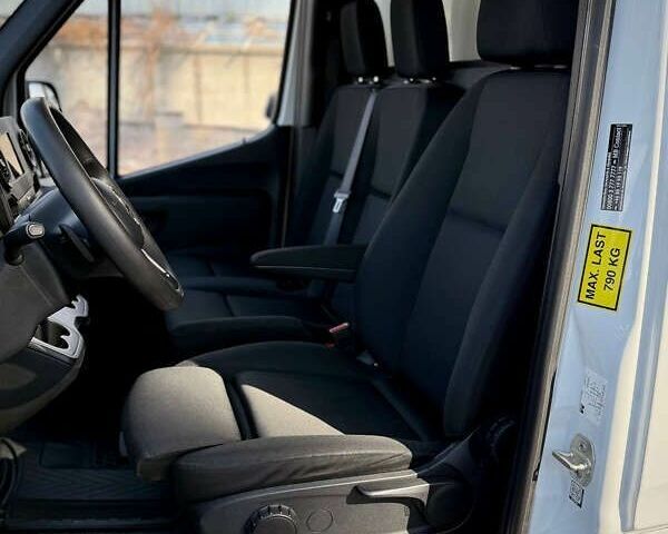 Мерседес Sprinter, объемом двигателя 2.2 л и пробегом 111 тыс. км за 34500 $, фото 18 на Automoto.ua