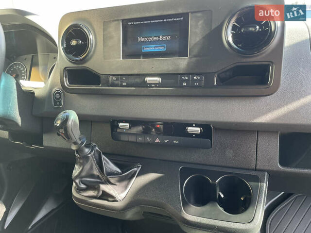 Мерседес Sprinter, объемом двигателя 2.14 л и пробегом 139 тыс. км за 33500 $, фото 27 на Automoto.ua