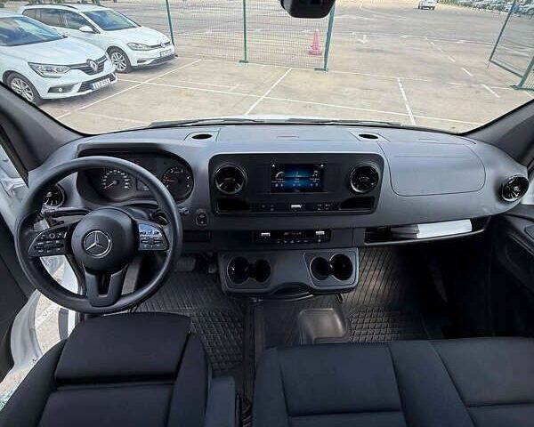 Мерседес Sprinter, объемом двигателя 2.2 л и пробегом 111 тыс. км за 34999 $, фото 26 на Automoto.ua