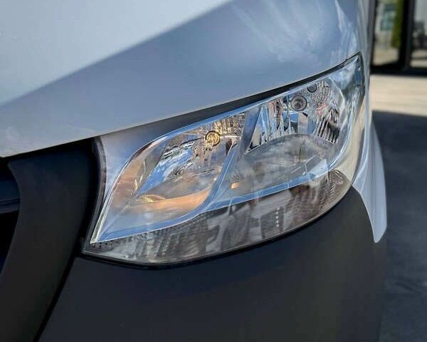 Мерседес Sprinter, объемом двигателя 2.2 л и пробегом 111 тыс. км за 34999 $, фото 9 на Automoto.ua