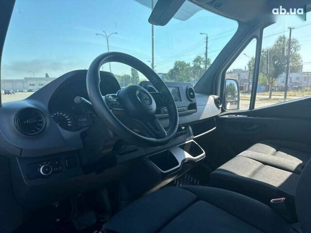 Мерседес Sprinter, объемом двигателя 2.1 л и пробегом 204 тыс. км за 22490 $, фото 26 на Automoto.ua