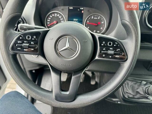 Мерседес Sprinter, об'ємом двигуна 2 л та пробігом 216 тис. км за 27999 $, фото 12 на Automoto.ua