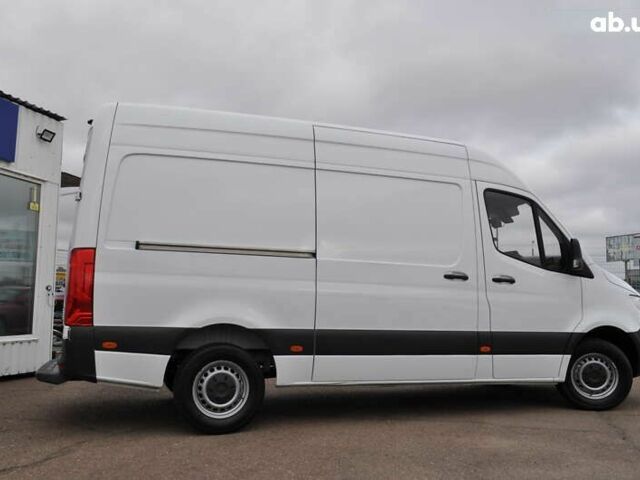 Мерседес Sprinter, объемом двигателя 2.2 л и пробегом 259 тыс. км за 28500 $, фото 5 на Automoto.ua