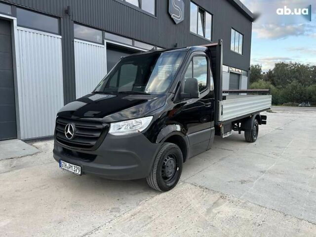 Мерседес Sprinter, объемом двигателя 2.1 л и пробегом 321 тыс. км за 25900 $, фото 1 на Automoto.ua