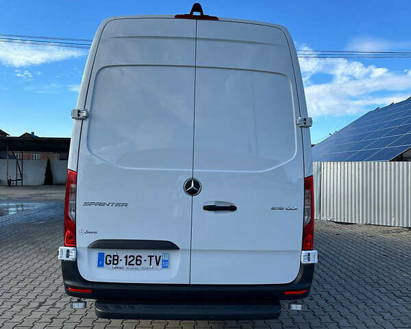 Мерседес Sprinter, объемом двигателя 0 л и пробегом 5 тыс. км за 71622 $, фото 9 на Automoto.ua