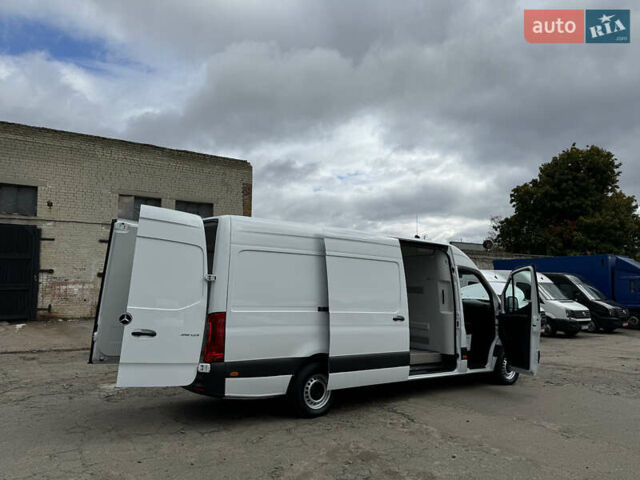 Мерседес Sprinter, объемом двигателя 0 л и пробегом 299 тыс. км за 25900 $, фото 44 на Automoto.ua