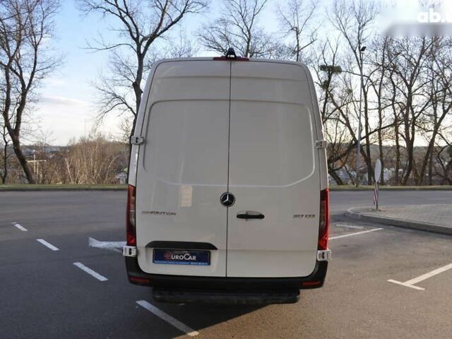 Мерседес Sprinter, объемом двигателя 2 л и пробегом 208 тыс. км за 27800 $, фото 8 на Automoto.ua