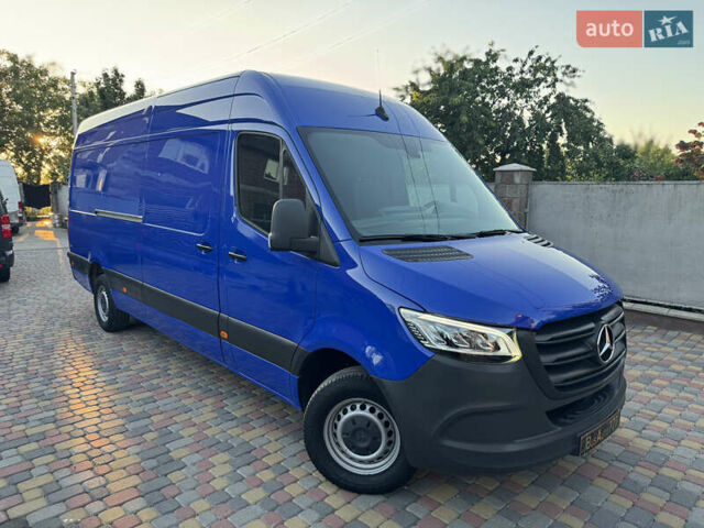 Мерседес Sprinter, об'ємом двигуна 2 л та пробігом 188 тис. км за 27800 $, фото 1 на Automoto.ua