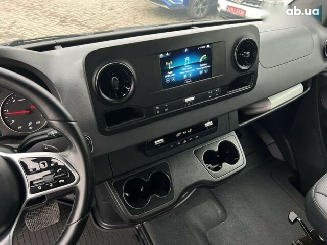 Мерседес Sprinter, объемом двигателя 2 л и пробегом 293 тыс. км за 27490 $, фото 18 на Automoto.ua