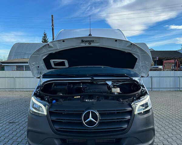 Мерседес Sprinter, объемом двигателя 0 л и пробегом 5 тыс. км за 71622 $, фото 30 на Automoto.ua