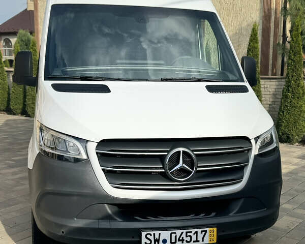 Мерседес Sprinter, об'ємом двигуна 3 л та пробігом 140 тис. км за 42999 $, фото 2 на Automoto.ua